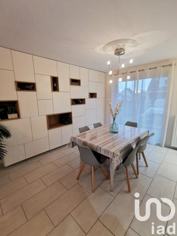 Maison 5 pièces de 122 m² à Béthune (62400)
