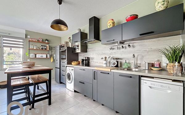 Appartement à vendre    4 pièces • 76 m2 Le Muy