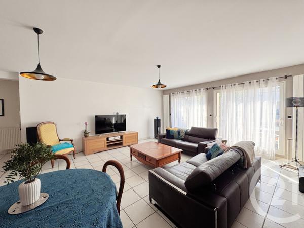 Maison à vendre  5 pièces - 110,20 m2 VERN SUR SEICHE - 35