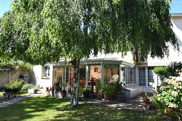 à vendre à Combs-la-Ville Maison 6 pièces - Réf 8977