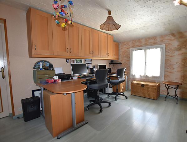 à vendre à Combs-la-Ville Maison 6 pièces - Réf 8977