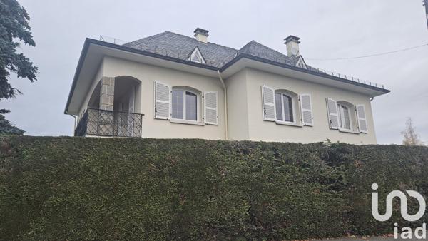 Maison 6 pièces de 181 m² à Aurillac (15000)
