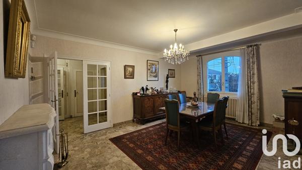 Maison 6 pièces de 181 m² à Aurillac (15000)