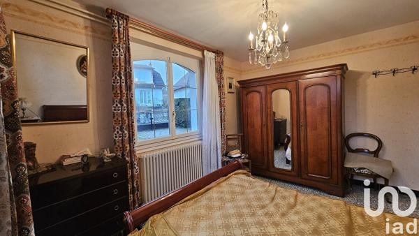 Maison 6 pièces de 181 m² à Aurillac (15000)