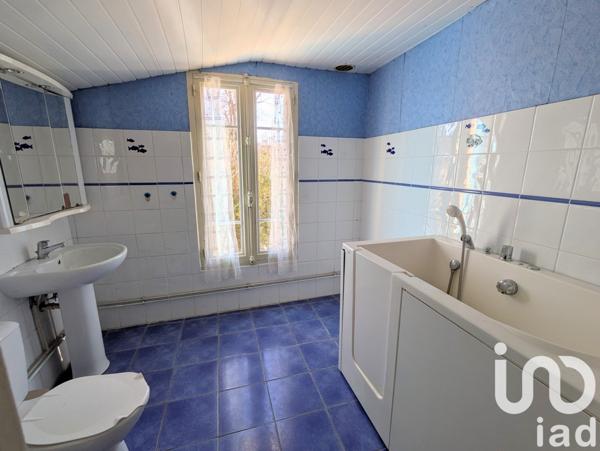 Maison à vendre 7 pièces 162 m² Montjoie-en-Couserans