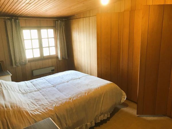 Propriété de 2 maisons, au coeur de 40 Ha de forêts et prairies