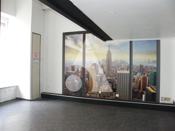 Local commercial 3 pièces 55 m2