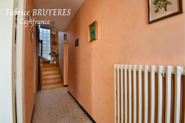 Maison à vendre 4 pièces USSEL (19)