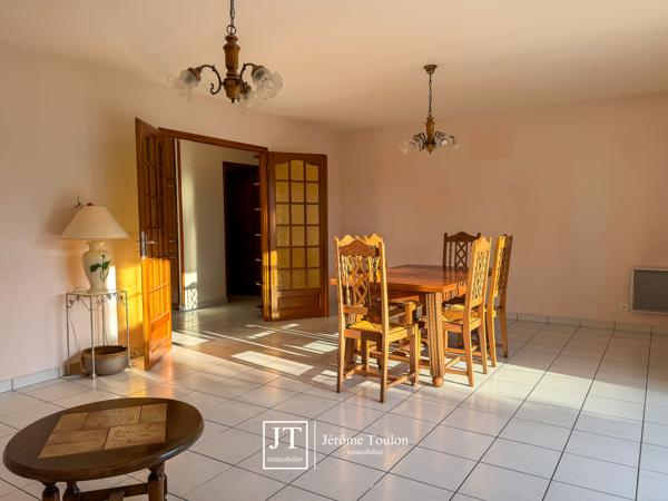 Maison
                                                                                                                                                                                                                                                                                                                        3 pièce(s)                                                                                                                                                                                                          2 chambre(s)                                                                                                                                                                                                          101  m²