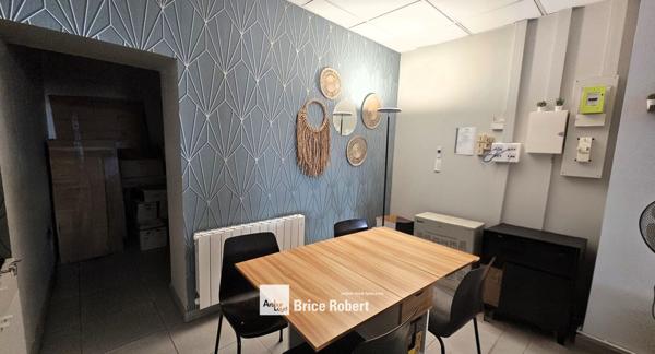 Bureaux à louer en rez-de-chaussée Lyon 6ème proche transports en commun