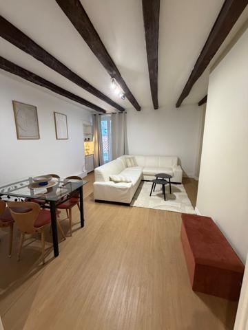 Appartement 3 pièces rénové AURILLAC (15) avec le charme de