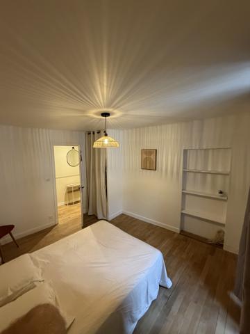 Appartement 3 pièces rénové AURILLAC (15) avec le charme de