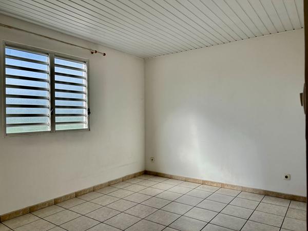 Appartement 3 pièces à louer à Rivière Salée - 64.86 m² avec balcon et véranda