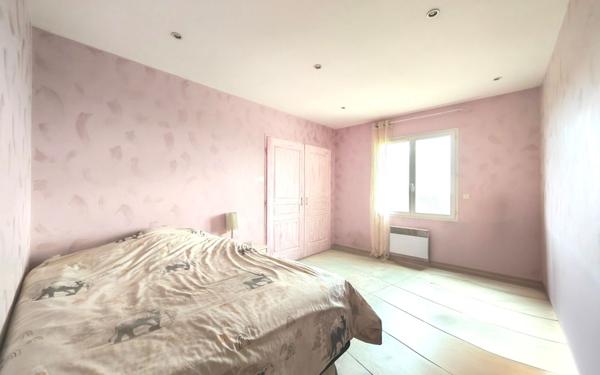 Maison à vendre    4 pièces • 152 m2 Oms