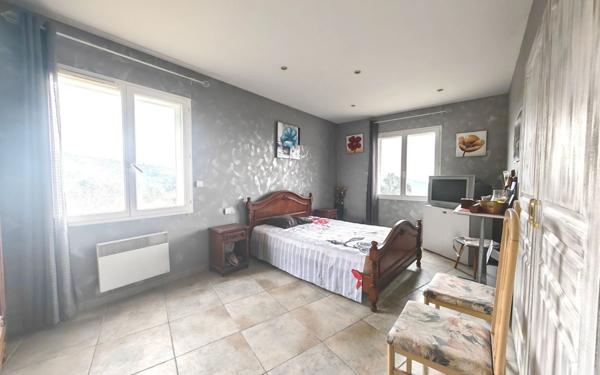 Maison à vendre    4 pièces • 152 m2 Oms