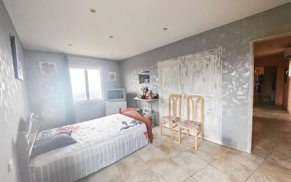 Maison à vendre    4 pièces • 152 m2 Oms