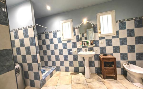 Maison à vendre    4 pièces • 152 m2 Oms