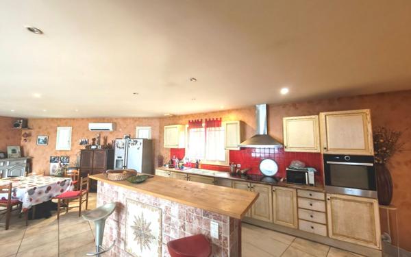 Maison à vendre    4 pièces • 152 m2 Oms