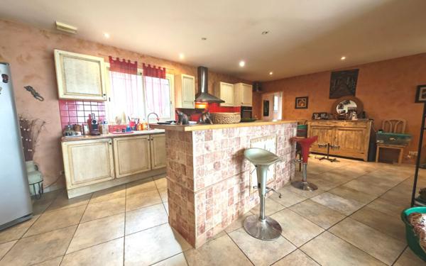 Maison à vendre    4 pièces • 152 m2 Oms