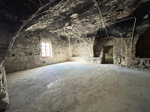 Murs 260 m2