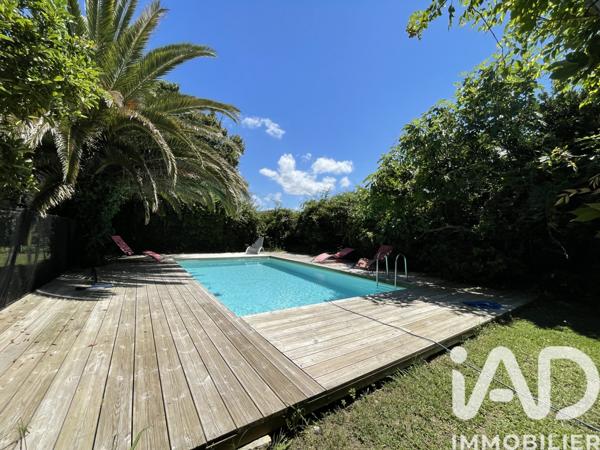 Maison à vendre 10 pièces 240 m² Saubrigues