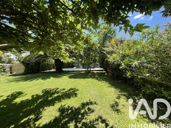 Maison à vendre 10 pièces 240 m² Saubrigues