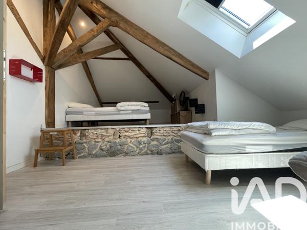 Maison à vendre 10 pièces 240 m² Saubrigues