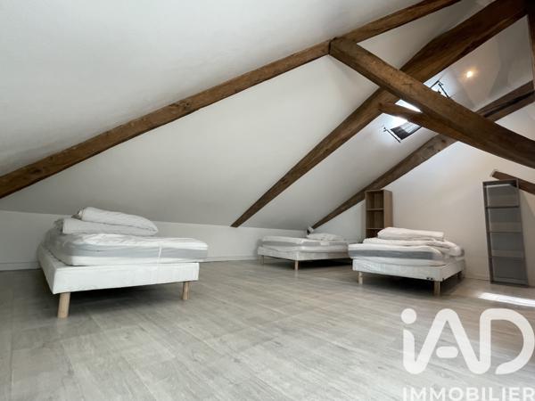 Maison à vendre 10 pièces 240 m² Saubrigues