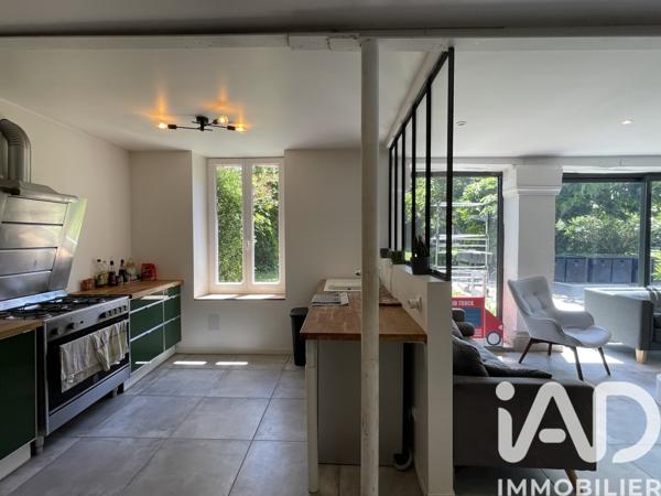 Maison à vendre 10 pièces 240 m² Saubrigues