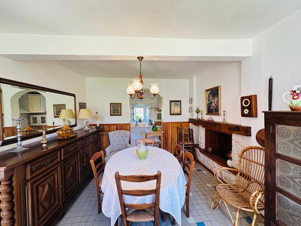 Propriété de 1772 avec dépendances et terres 09200 Saint girons