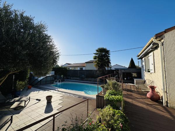 NIORT - Saint Liguaire - Maison familiale de 175 m2 + piscine