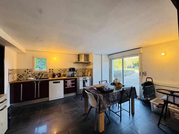 NIORT - Saint Liguaire - Maison familiale de 175 m2 + piscine