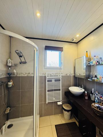 NIORT - Saint Liguaire - Maison familiale de 175 m2 + piscine