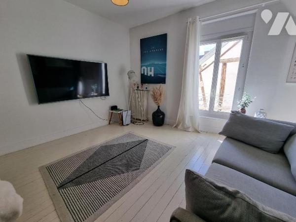 À Vendre à Romorantin-Lanthenay (41) ? maison de charme en Centre-Ville, cette magnifique maiso...