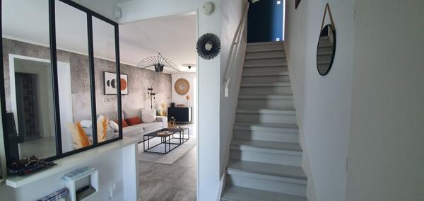 Maison Rochefort 4 chambres 142m2 jardin et jacuzzi