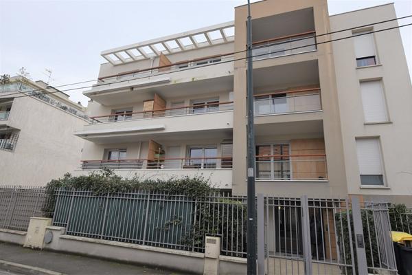 Appartement Saint Maur Des Fosses 2 pièce(s) 39.06 m2