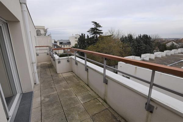 Appartement Saint Maur Des Fosses 2 pièce(s) 39.06 m2