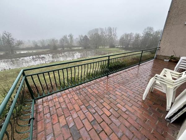 Vente Maison 5 pièces 140 m2 à La Chartre-sur-le-Loir