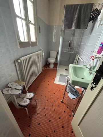 Vente Maison 5 pièces 140 m2 à La Chartre-sur-le-Loir