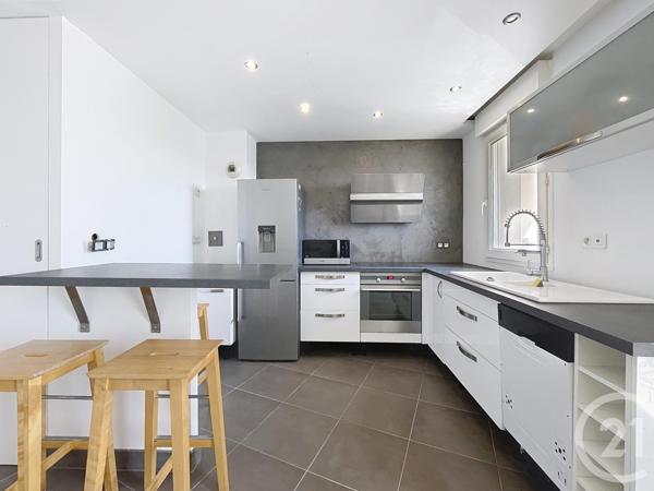 Appartement F3 à vendre  3 pièces - 55 m2 PONTAULT COMBAULT - 77