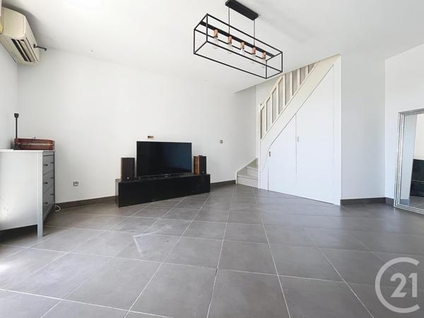 Appartement F3 à vendre  3 pièces - 55 m2 PONTAULT COMBAULT - 77