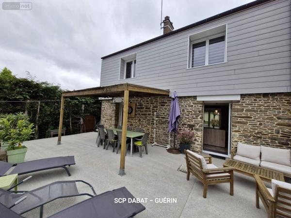 Maison à vendre à Saint-Hilaire-du-Harcouët dans la Manche (50600), ref : 8398