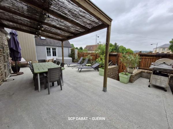 Maison à vendre à Saint-Hilaire-du-Harcouët dans la Manche (50600), ref : 8398