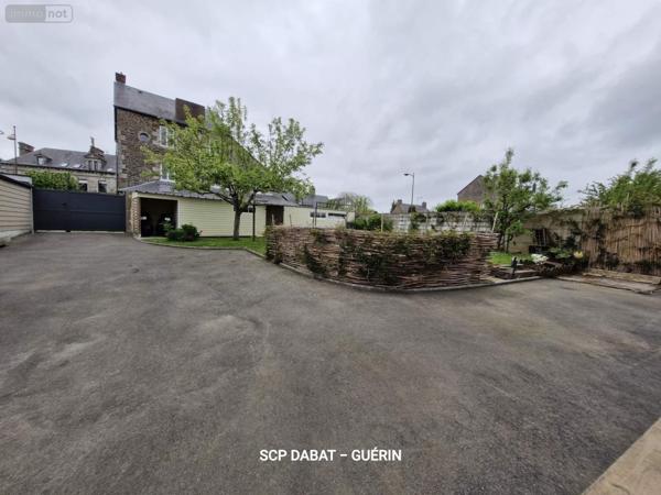 Maison à vendre à Saint-Hilaire-du-Harcouët dans la Manche (50600), ref : 8398