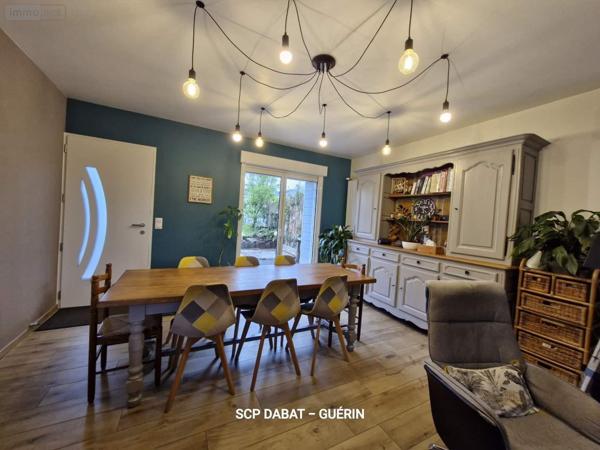 Maison à vendre à Saint-Hilaire-du-Harcouët dans la Manche (50600), ref : 8398