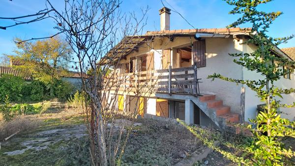 Maison à vendre à Nérac - 3 pièces avec garage et jardin