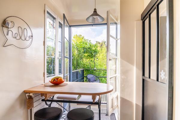 Ravissante maison avec jardin, terrasse , belle vue et 4 chambres