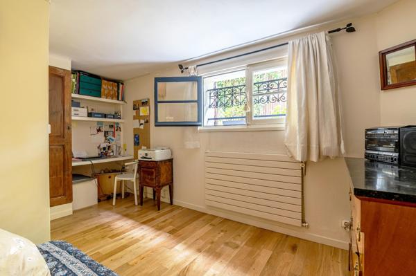 Ravissante maison avec jardin, terrasse , belle vue et 4 chambres