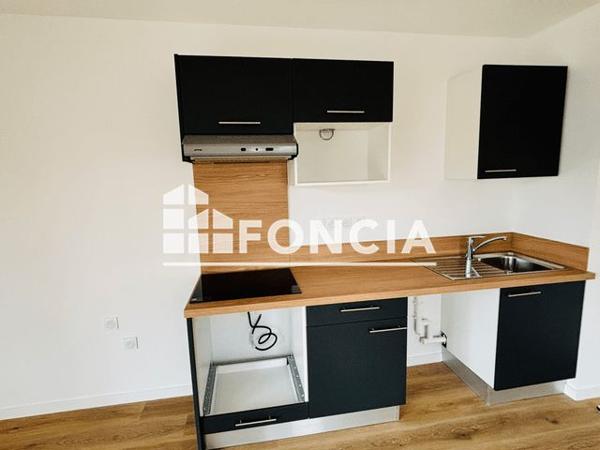 Location Appartement 3 pièces 65.52 m² - 69 RUE DE LA VIGNETTE Linselles 59126