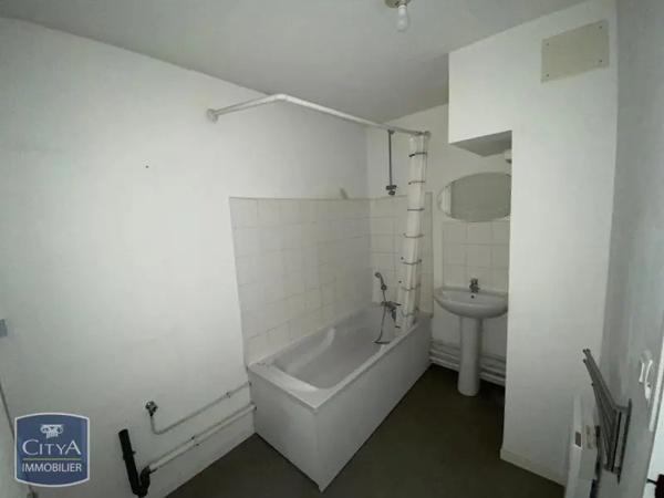 Appartement à louer 4 pièces 89.99m² Lille (59000)